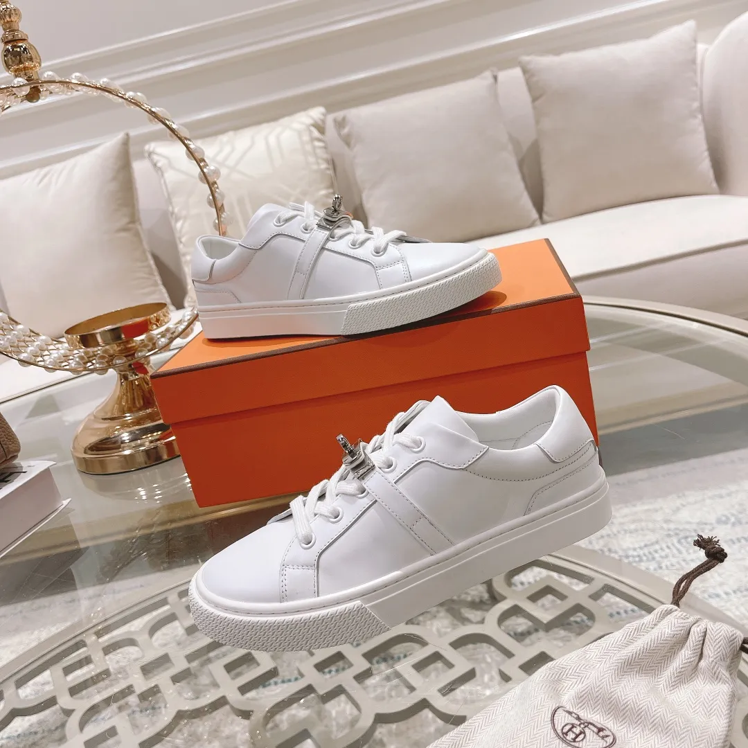 👟👟Ex-factory price 480👟👟 HERMES The latest Kelly buckle white sneakers! Size: 35-44